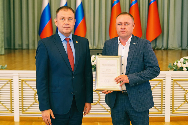 Гордость компании: наши сотрудники удостоены наград ко Дню машиностроителя
